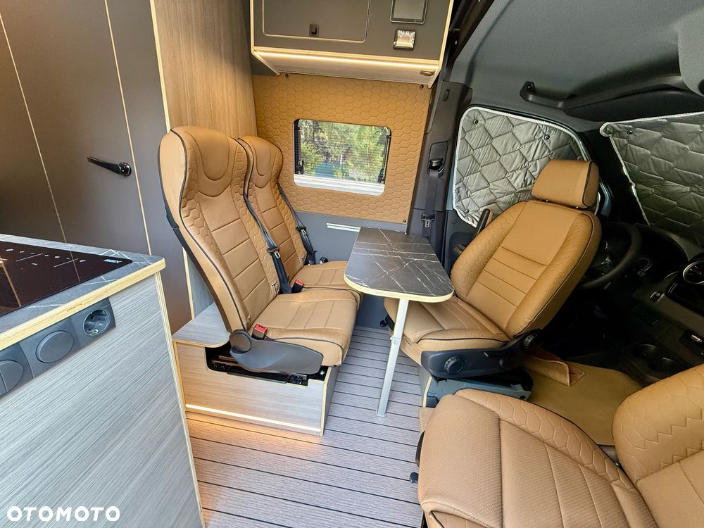 Mercedes-Benz Sprinter - 19