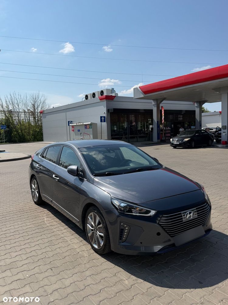 Hyundai IONIQ Hybrid Business - 2