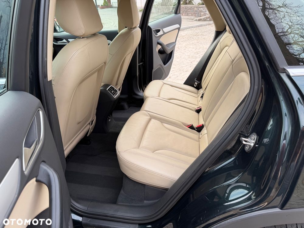 Audi Q3 2.0 TDI sport - 22