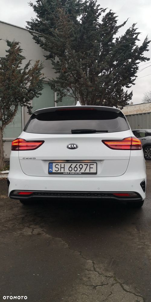 Kia Ceed 1.6 CRDi SCR L Business Line - 6