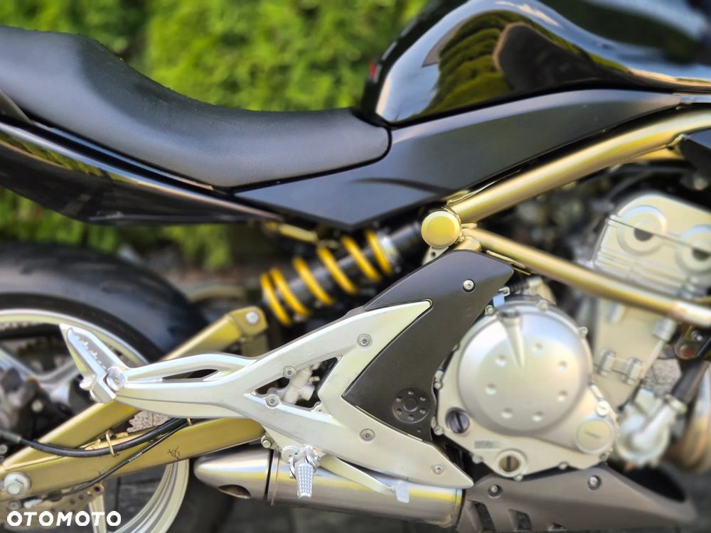 Kawasaki ER - 11