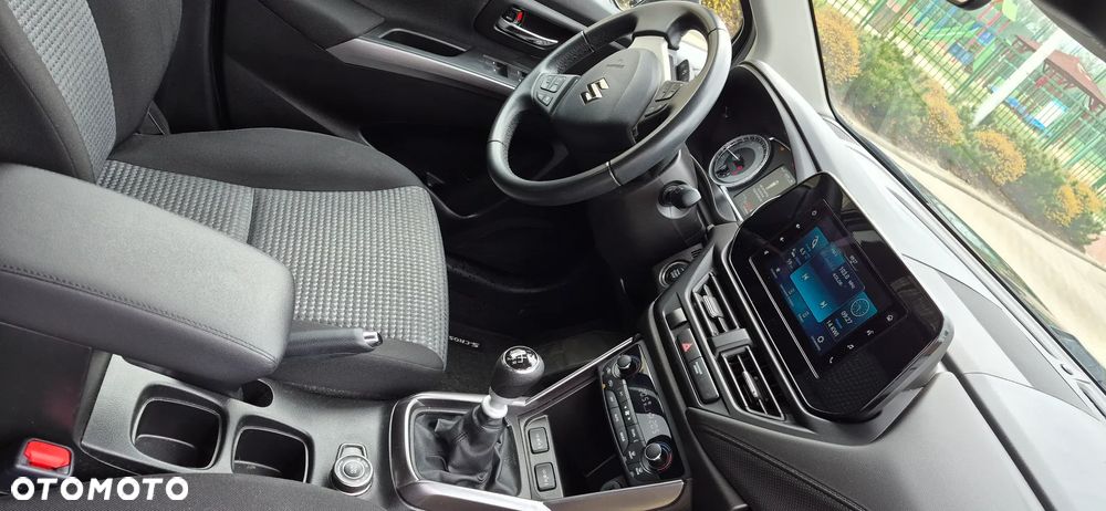 Suzuki SX4 S-Cross - 16