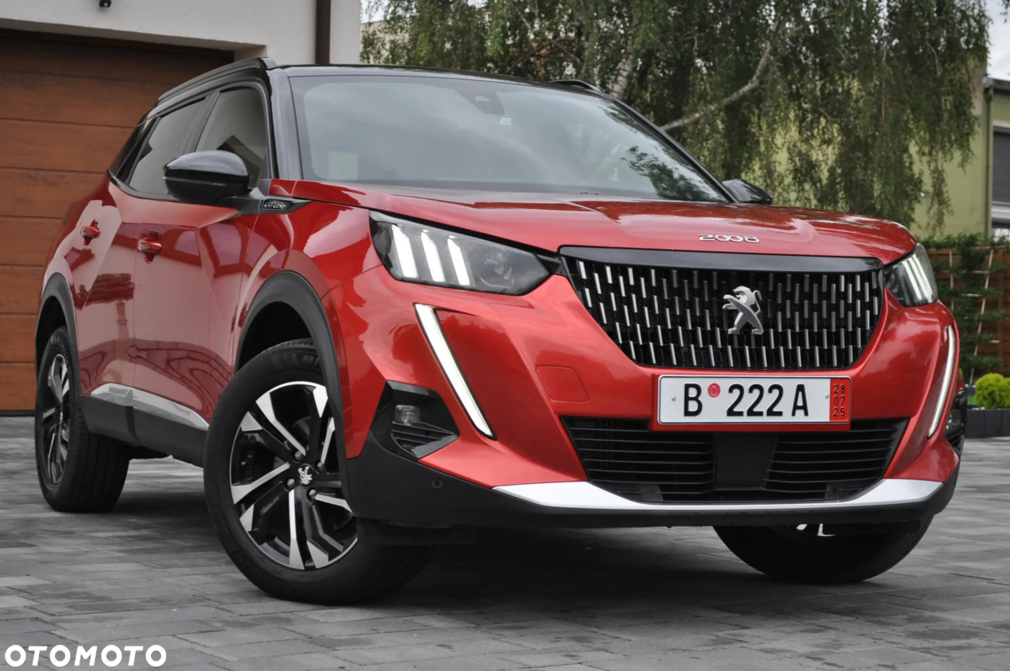 Peugeot 2008 BlueHDi 130 EAT8 GT - 8