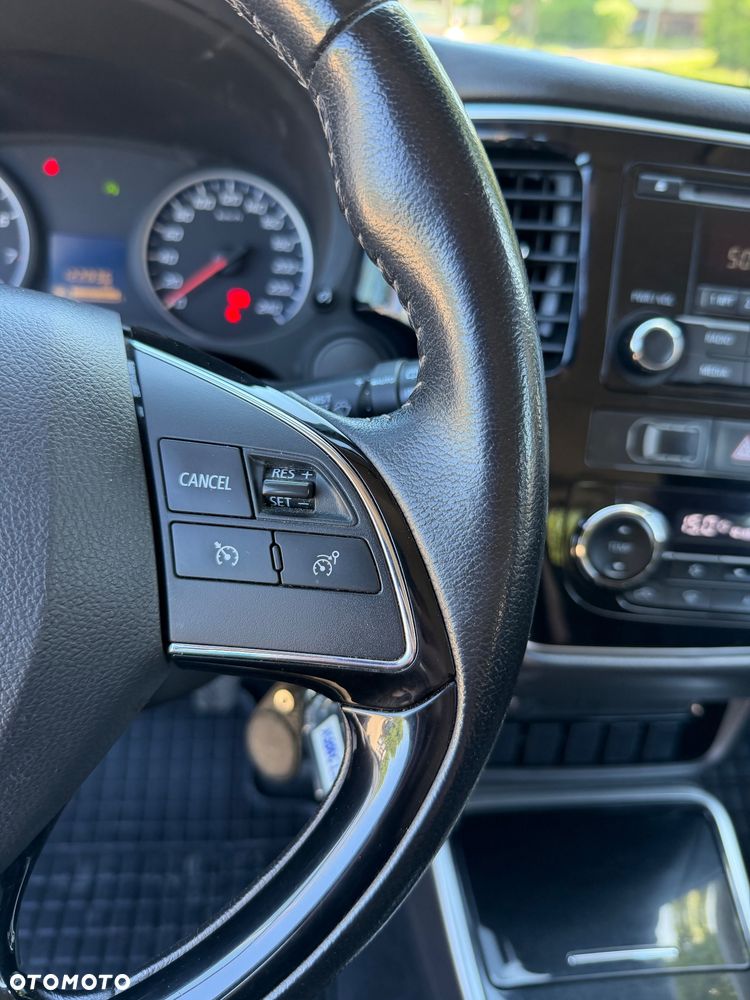 Mitsubishi Outlander 2.0 City Style 2WD - 18