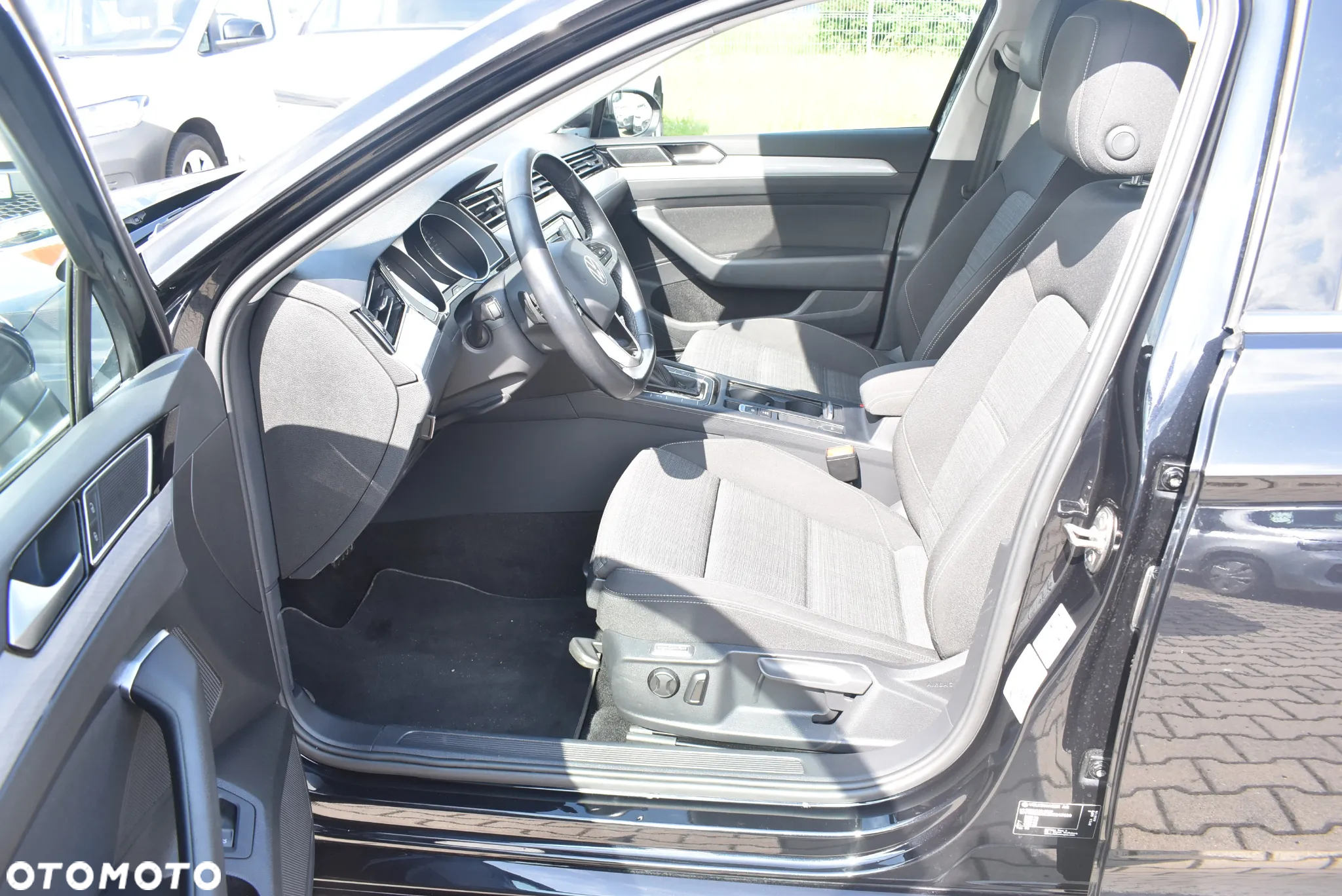Volkswagen Passat 1.5 TSI EVO Business DSG - 10