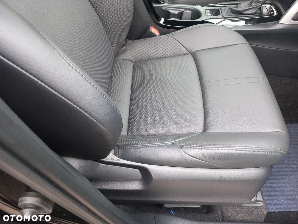 Toyota Corolla Cross 2.0 Hybrid Executive - 11