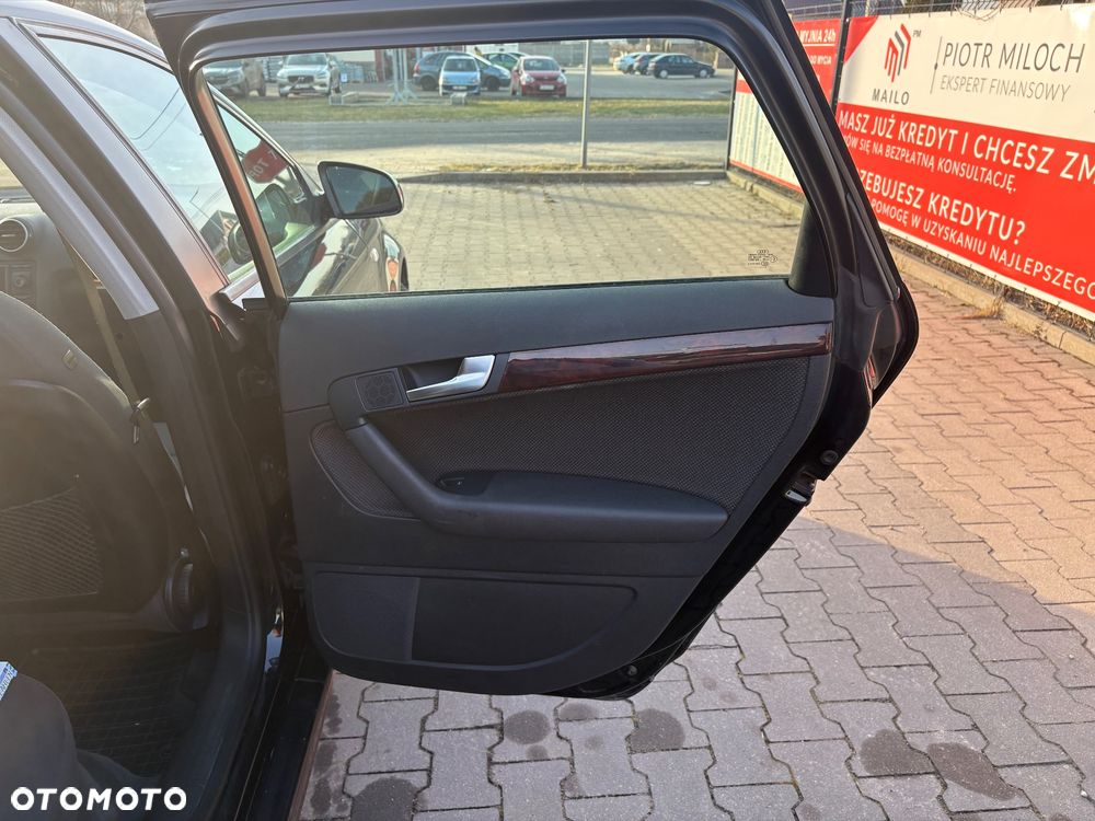 Audi A3 Sportback 2.0 TDI DPF (DSG) S tronic Attraction - 12