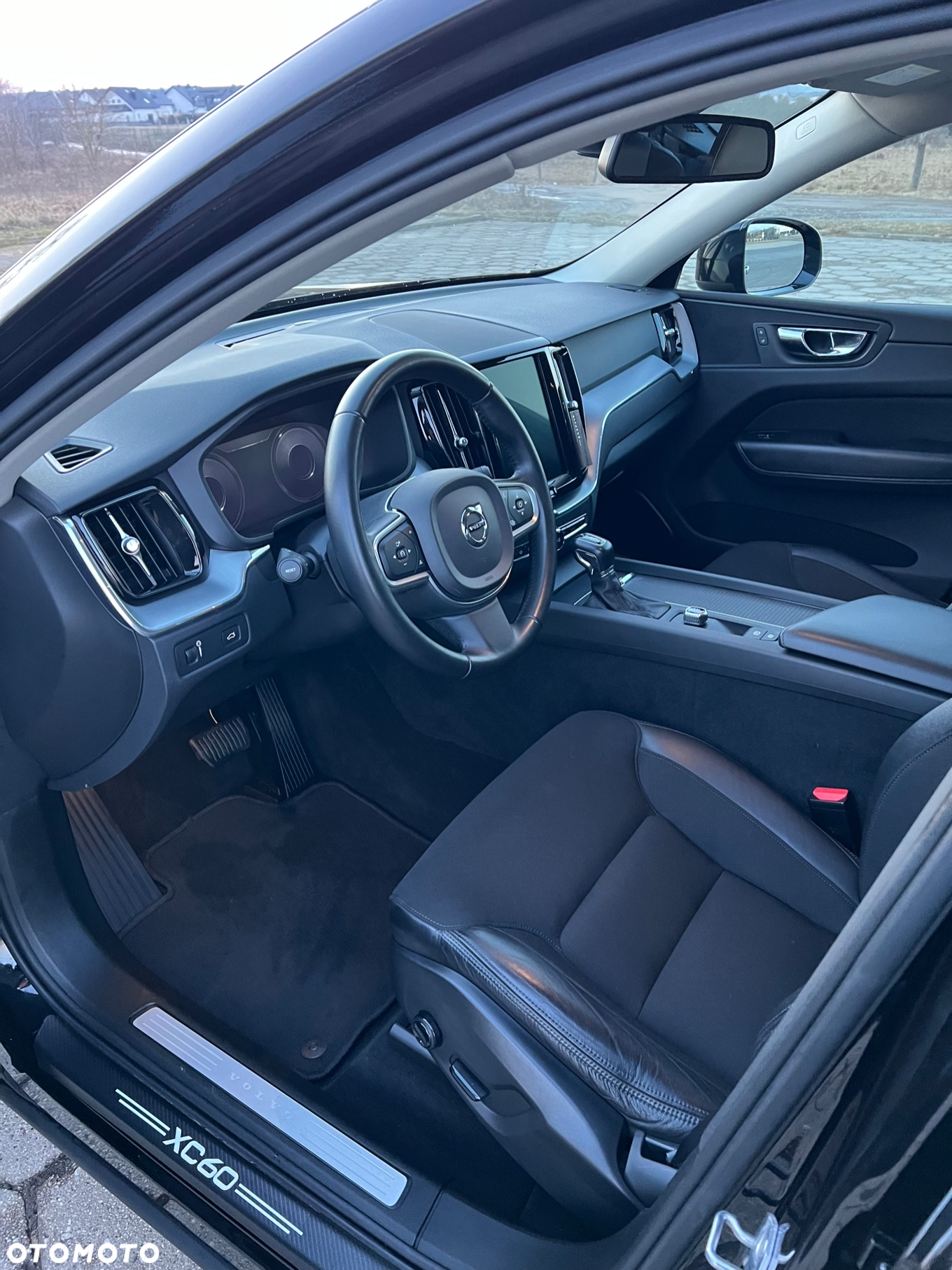 Volvo XC 60 D5 SCR AWD Momentum - 7