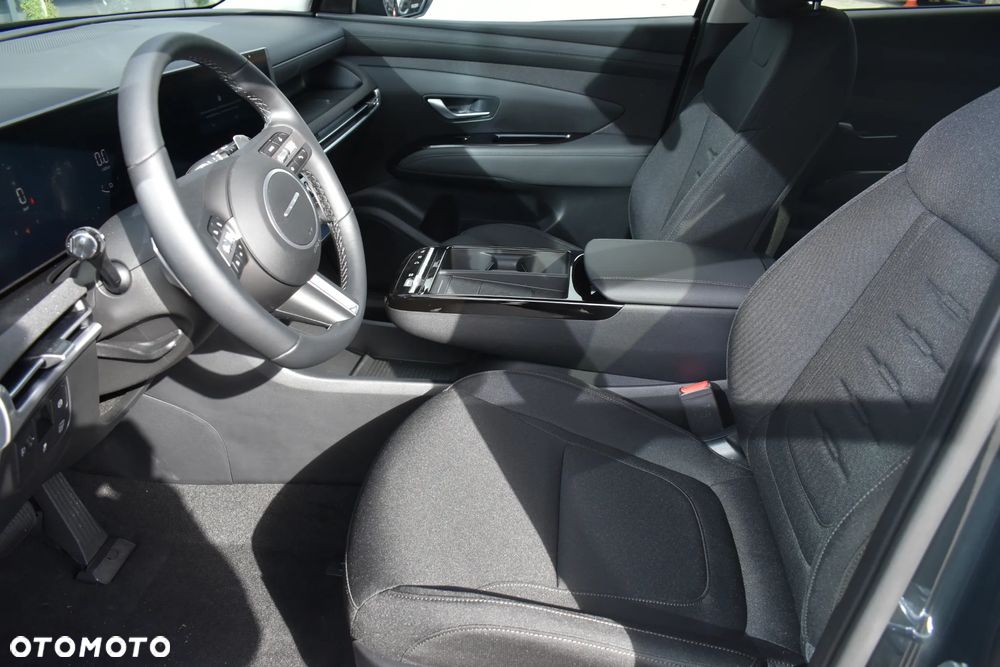 Hyundai Tucson 1.6 T-GDi HEV Smart 2WD - 7