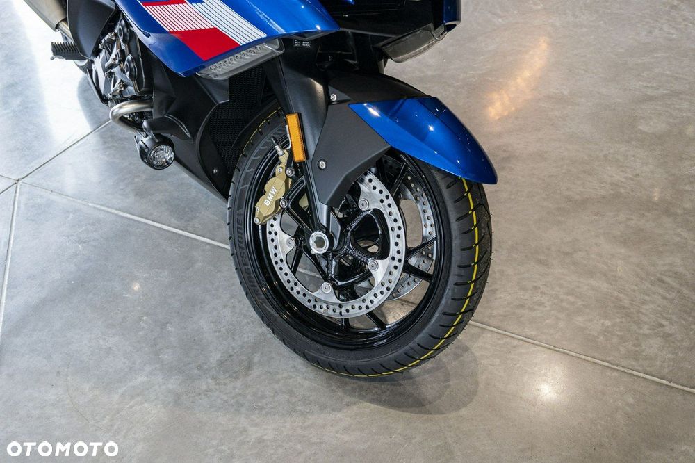 BMW K - 8