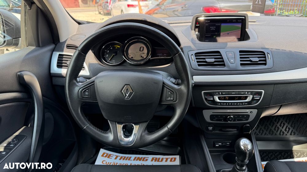 Renault Megane ENERGY dCi 130 INTENS - 9