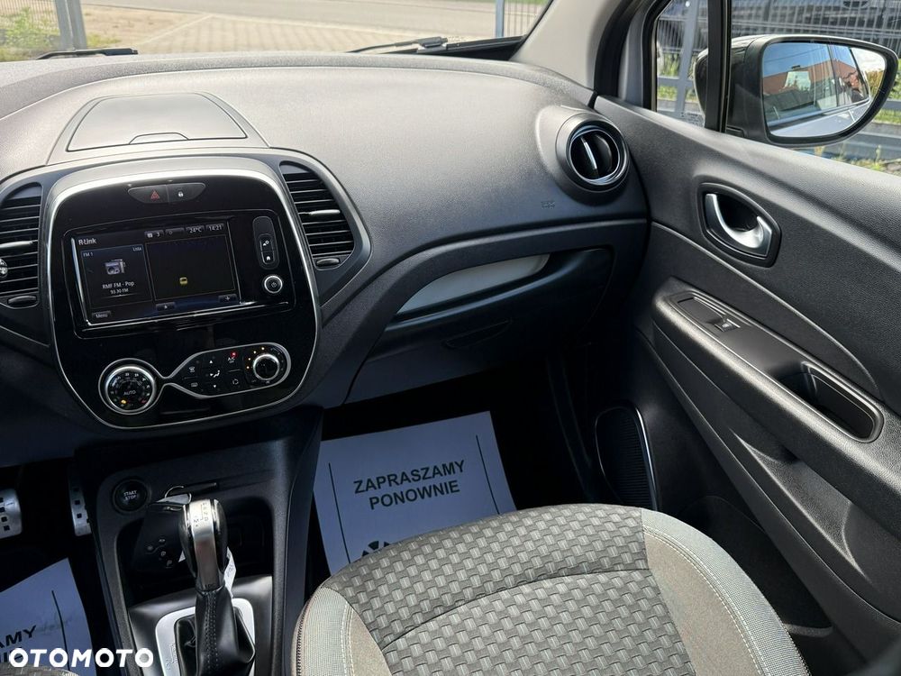 Renault Captur - 32