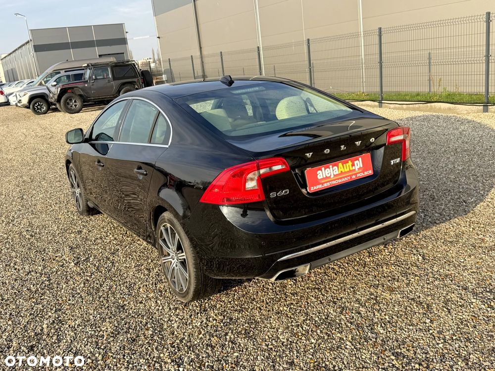 Volvo S60 T5 Geartronic Summum - 5