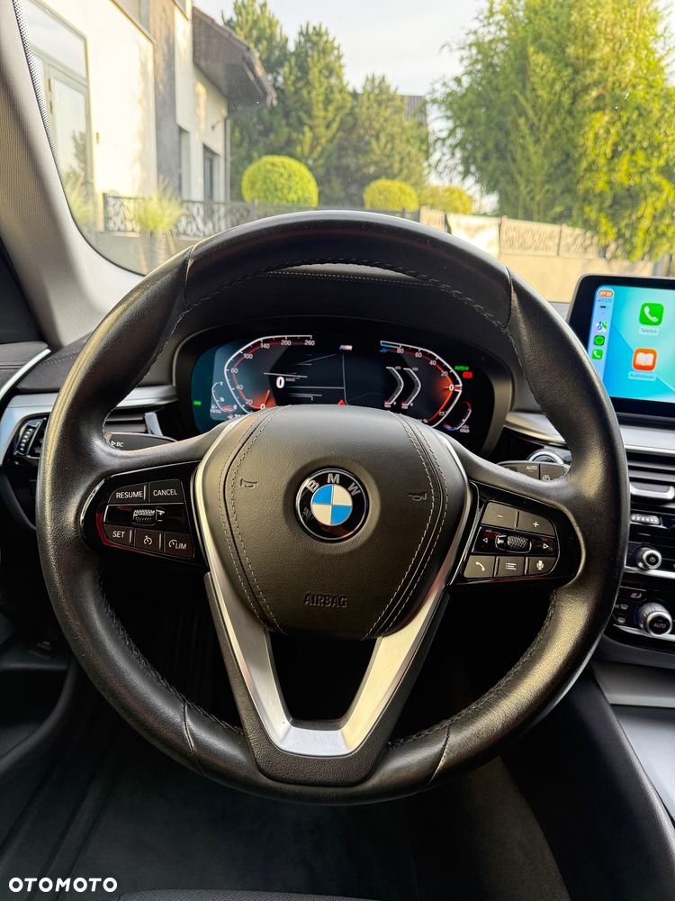 BMW Seria 5 520d Sport Line sport - 20