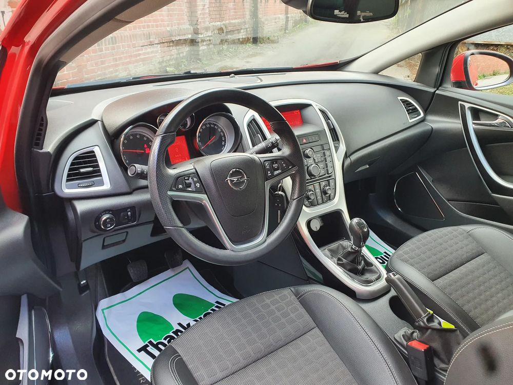 Opel Astra - 11
