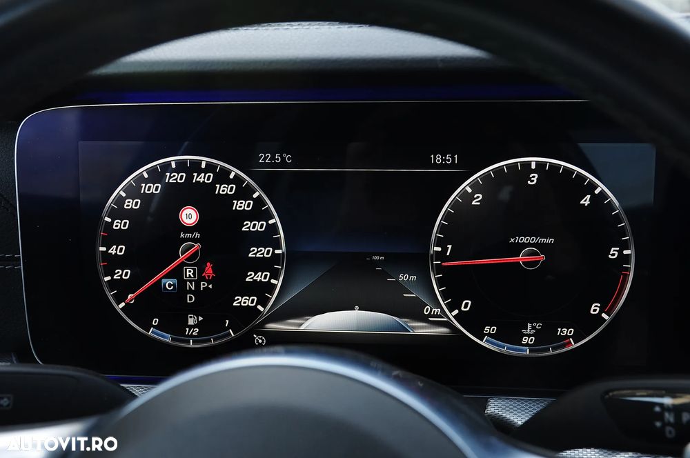 Mercedes-Benz E 220 d Aut. - 17