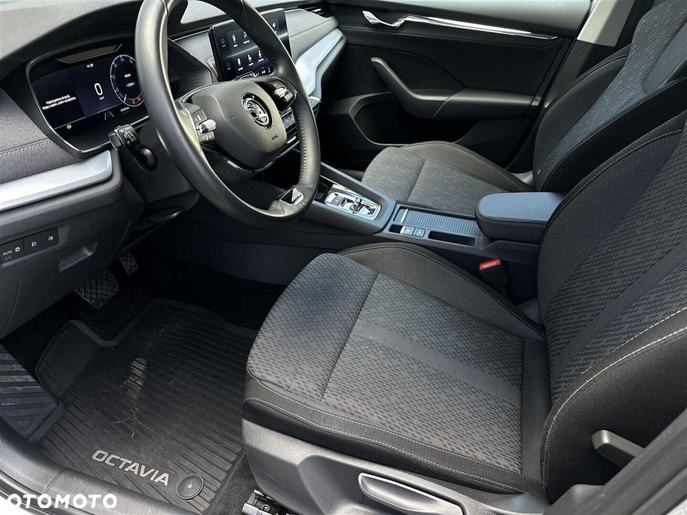 Skoda Octavia 2.0 TSI 4x4 Style DSG - 12