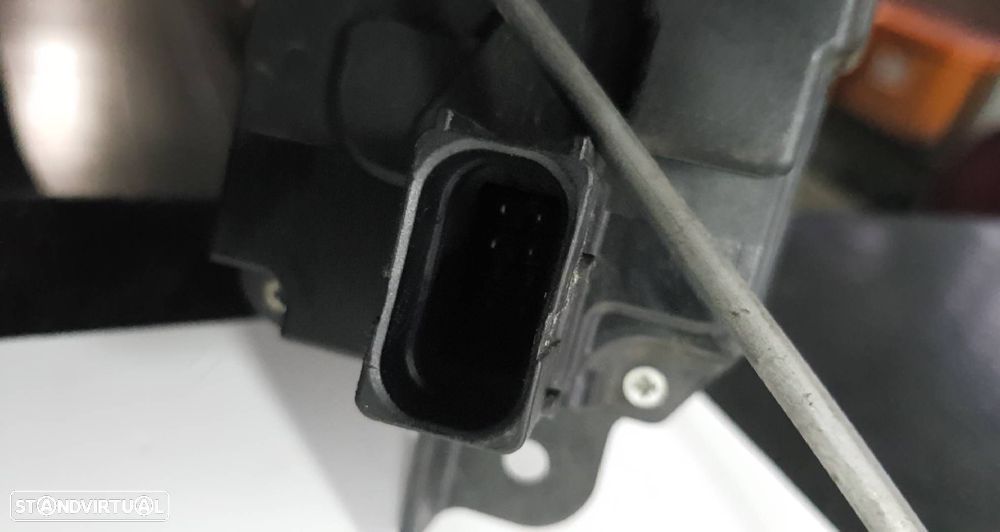 Fecho Porta Frente Esq Opel Astra H Gtc (A04) - 3