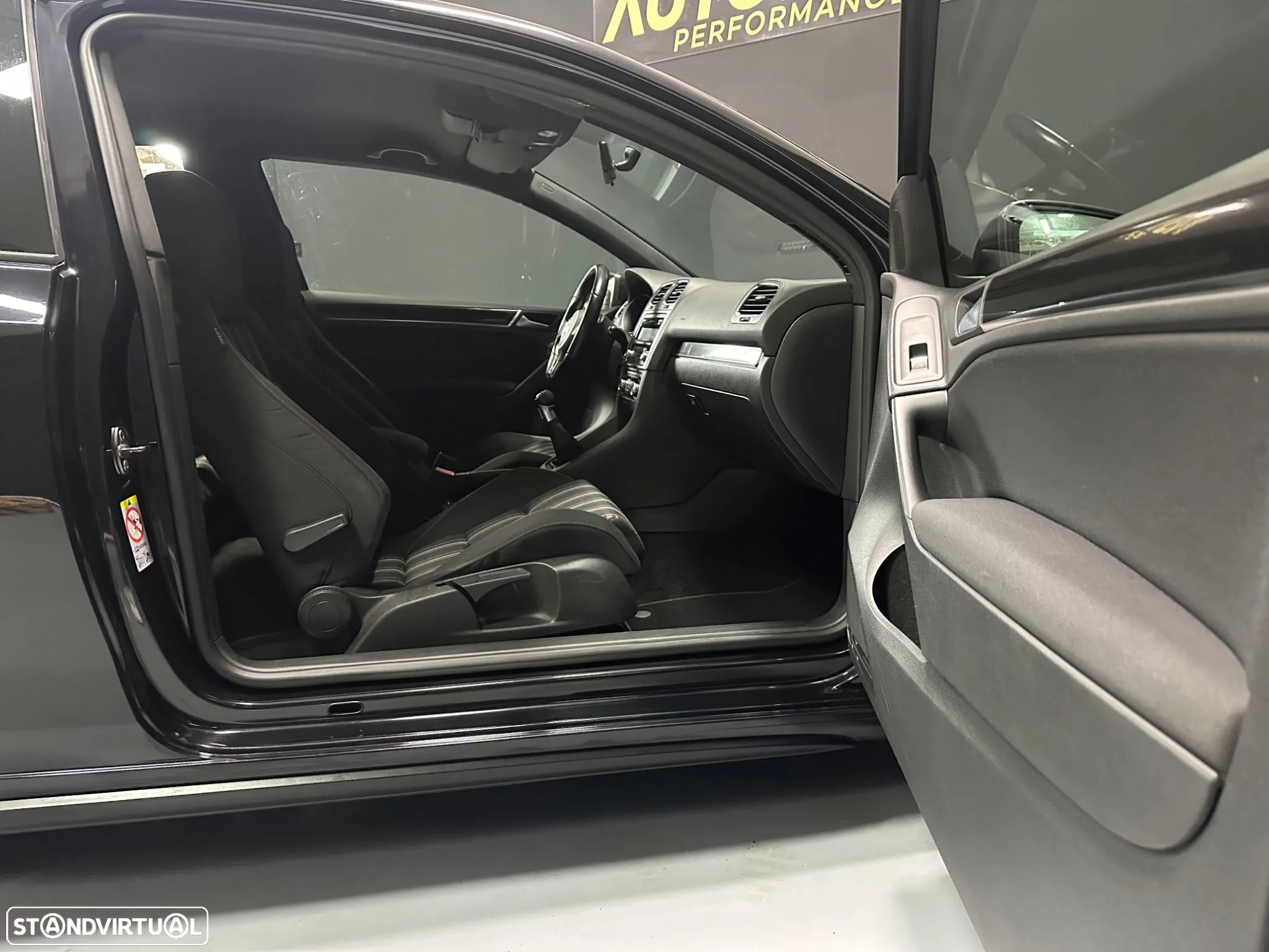 VW Golf 2.0 TSi GTI - 19