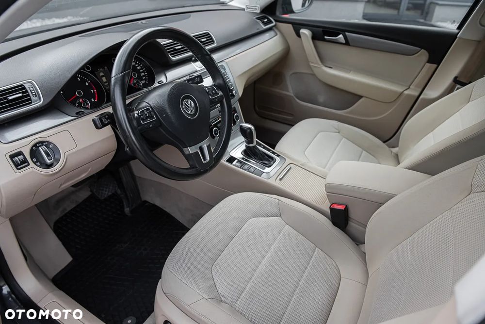 Volkswagen Passat 1.4 TSI DSG BlueMotion Technology Highline - 15