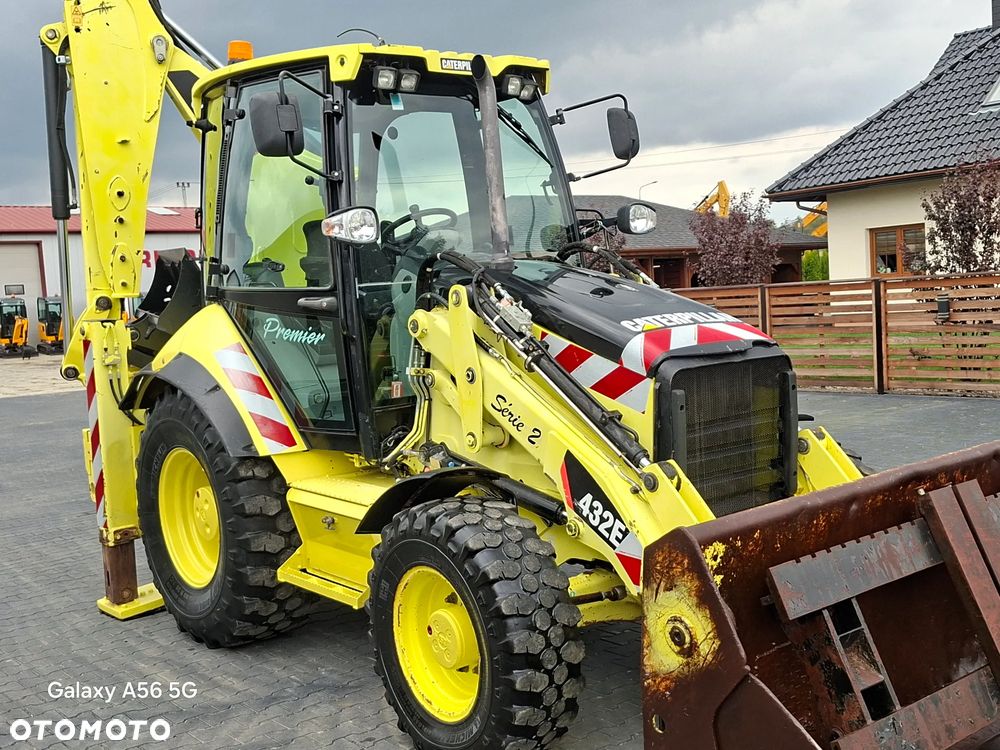 Caterpillar CAT 432E Premier - 6