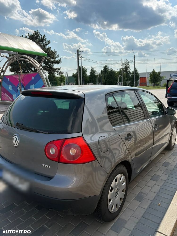 Volkswagen Golf 1.9 TDI - 10