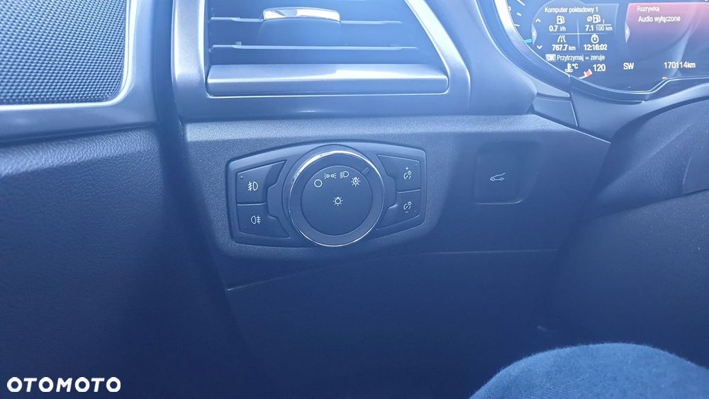 Ford Mondeo 2.0 EcoBlue Vignale - 21