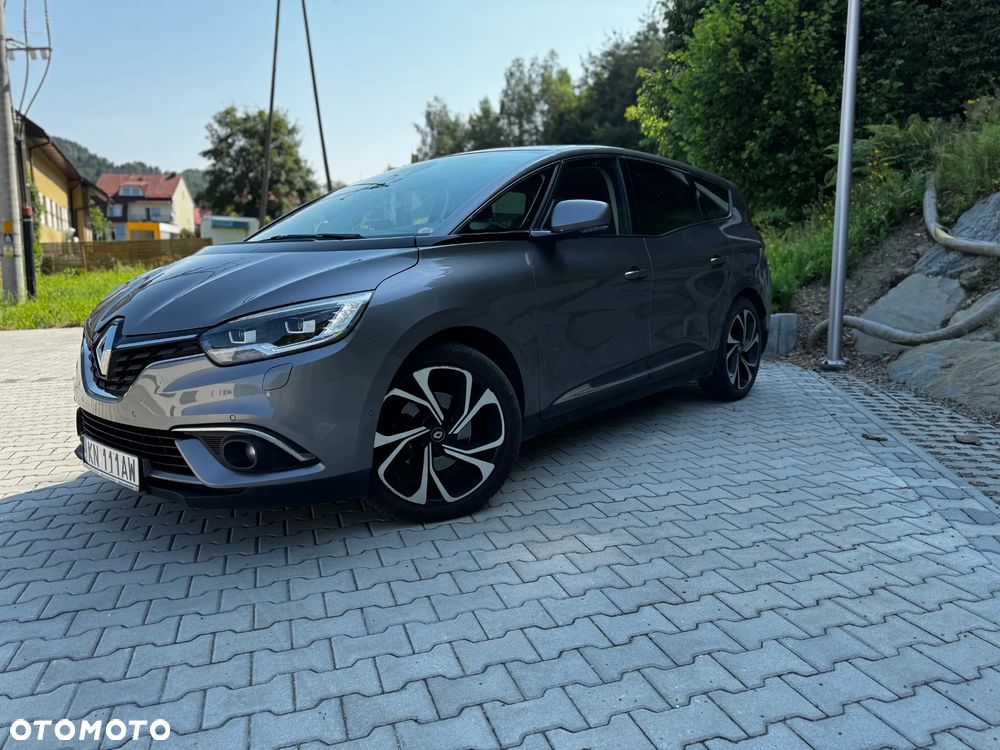 Renault Grand Scenic - 1