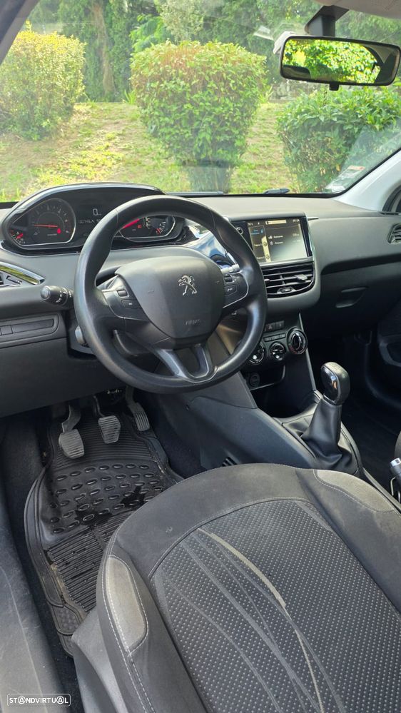 Peugeot 208 HDi 68 Access - 7