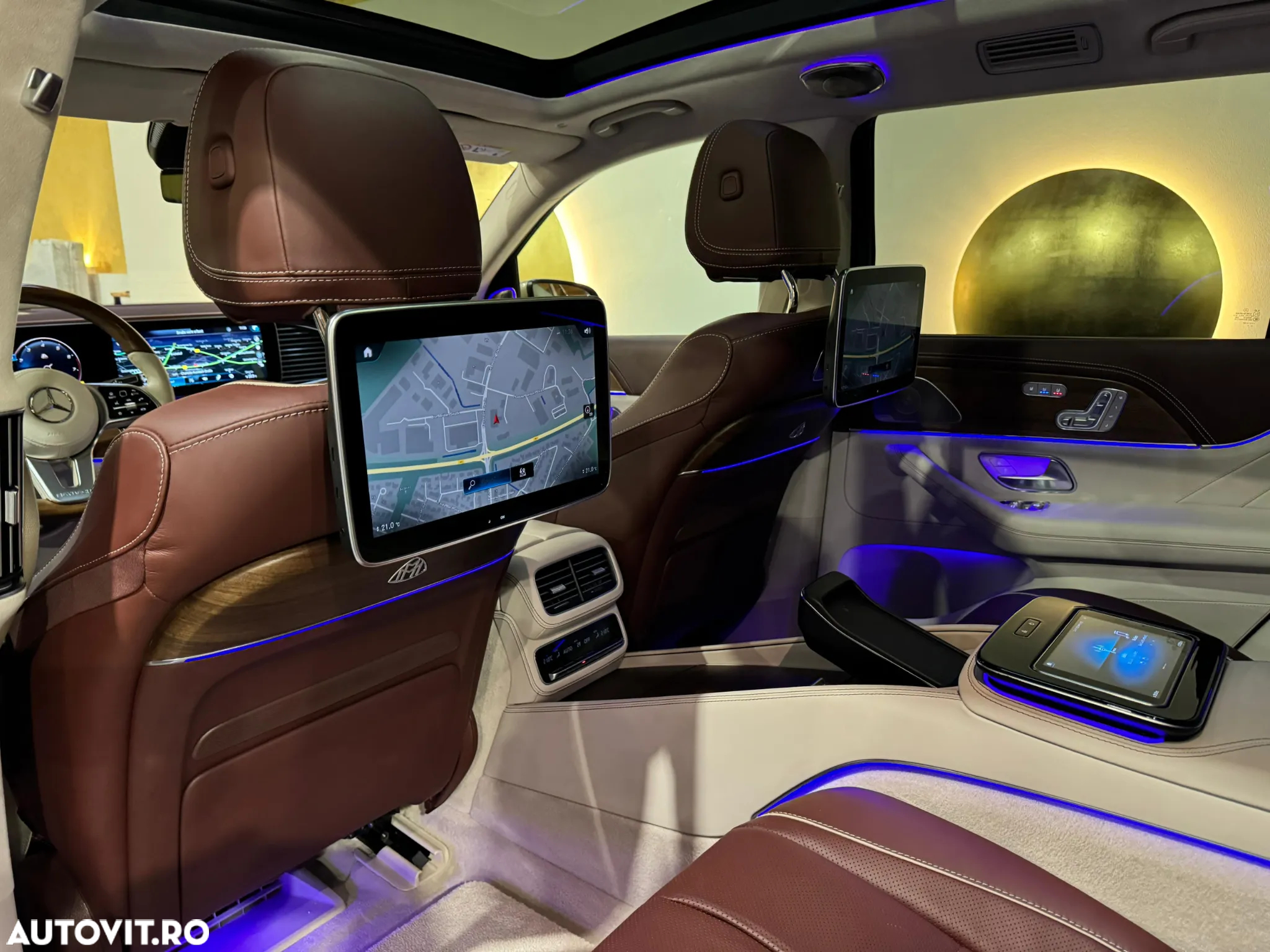 Mercedes-Benz GLS Maybach 600 4Matic 9G-TRONIC - 25