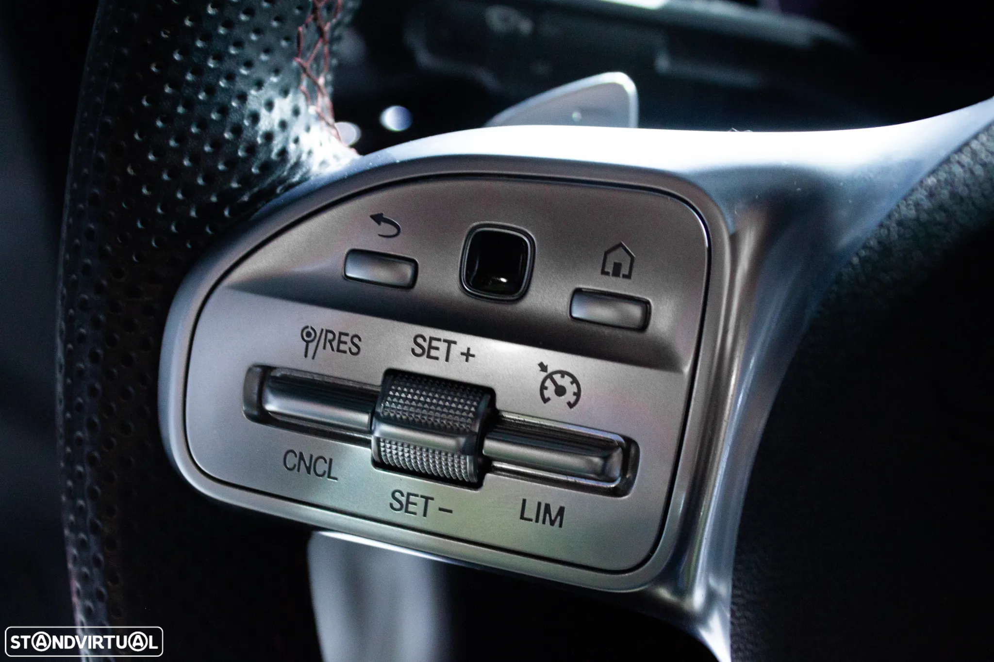 Mercedes-Benz A 180 Limousine d AMG Line Aut. - 16