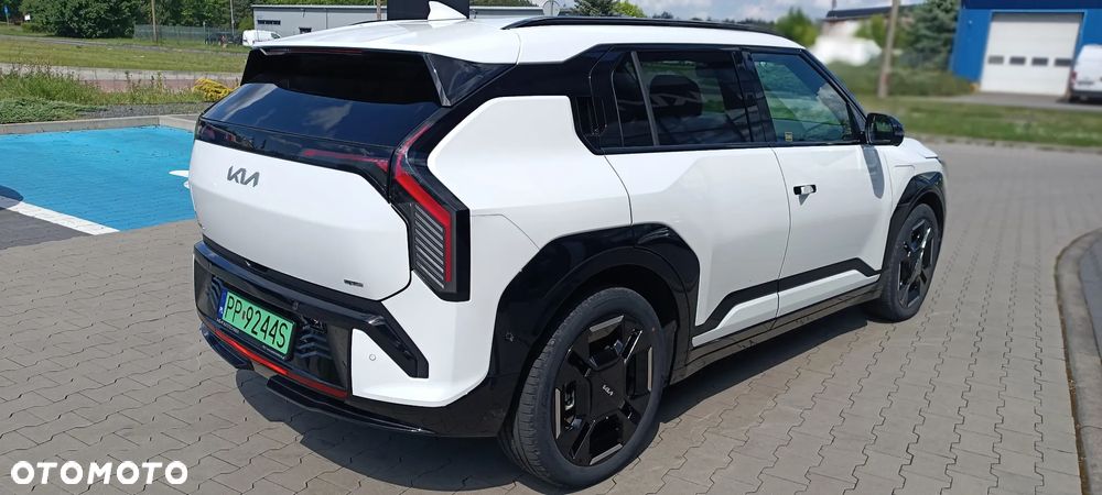 Kia EV3 81.4kWh GT Line - 4