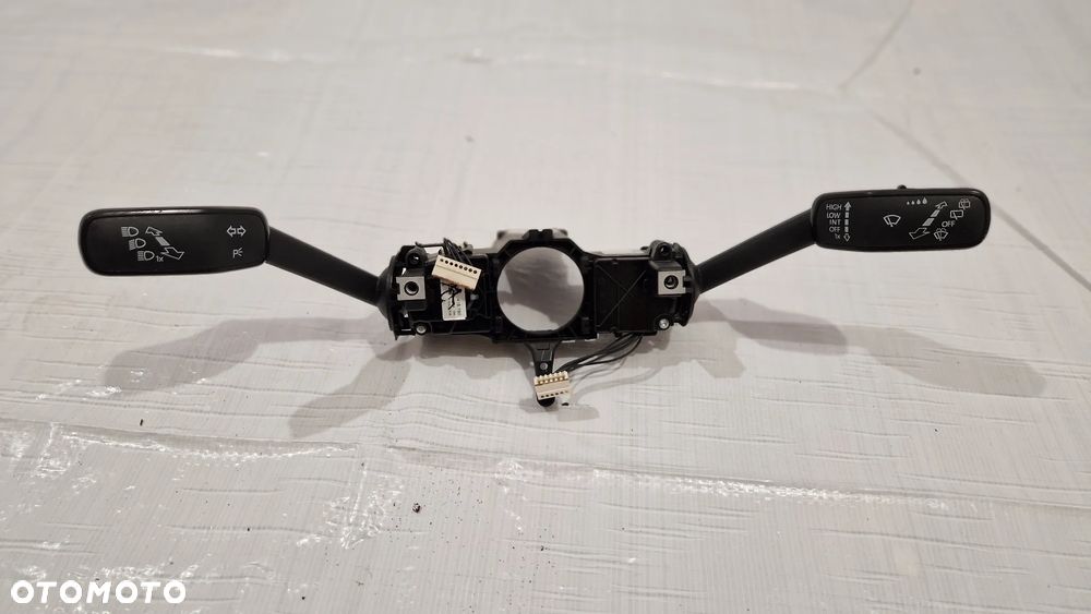 VW Passat B8 Kombi Przełącznik wycieraczek manetki