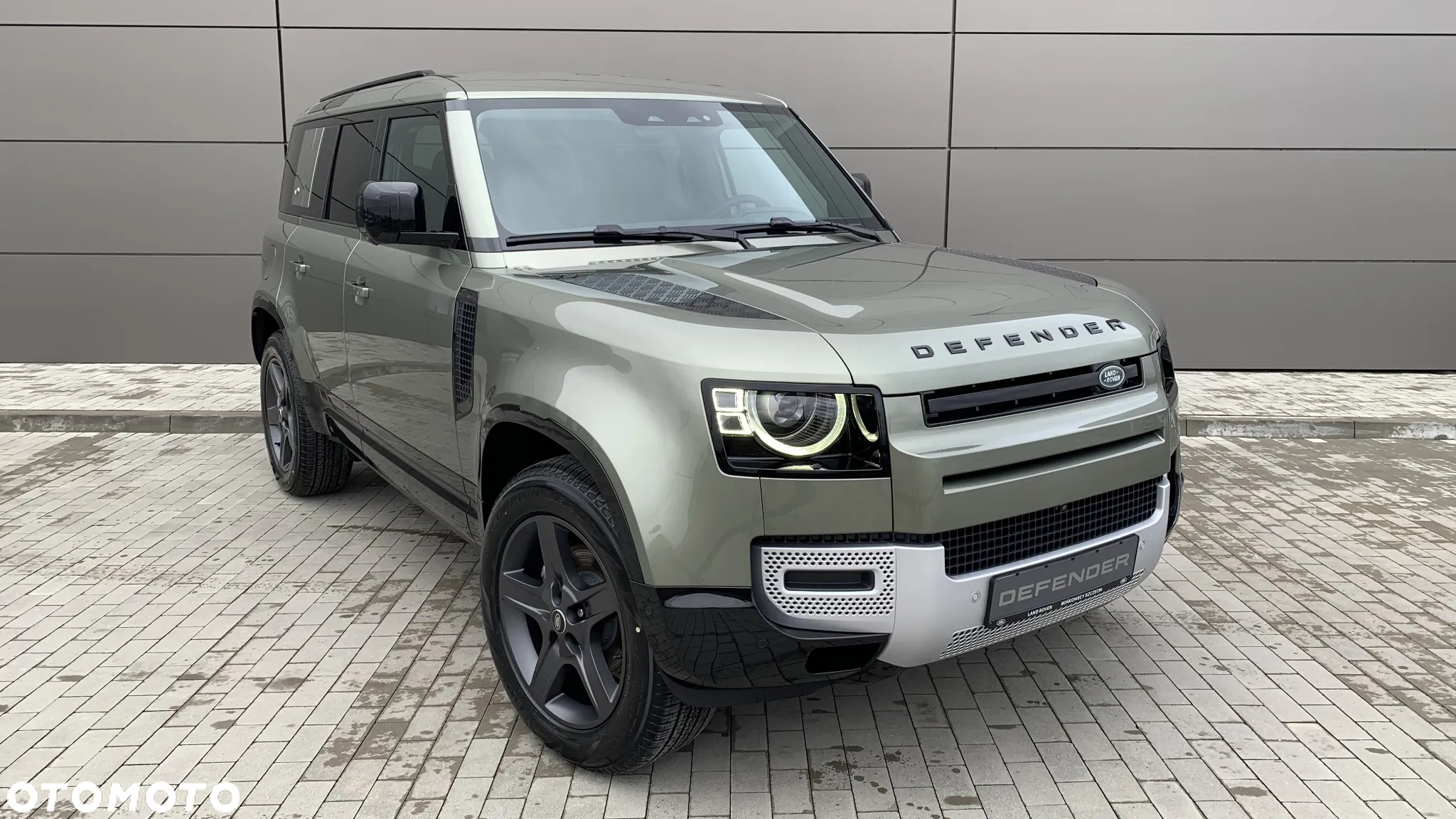 Land Rover Defender 110 D200 SE - 2