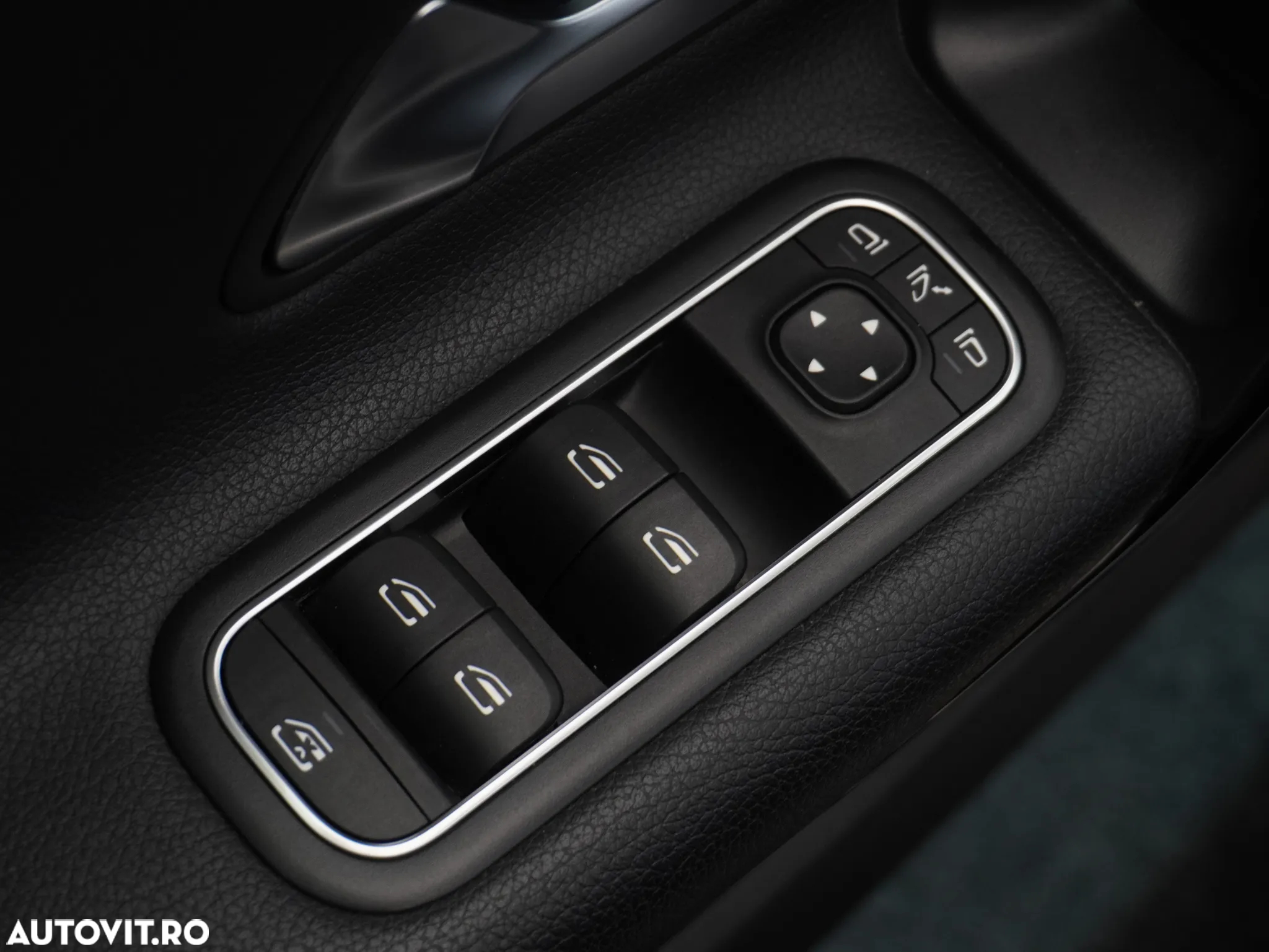 Mercedes-Benz CLA 180 d 7G-DCT - 23