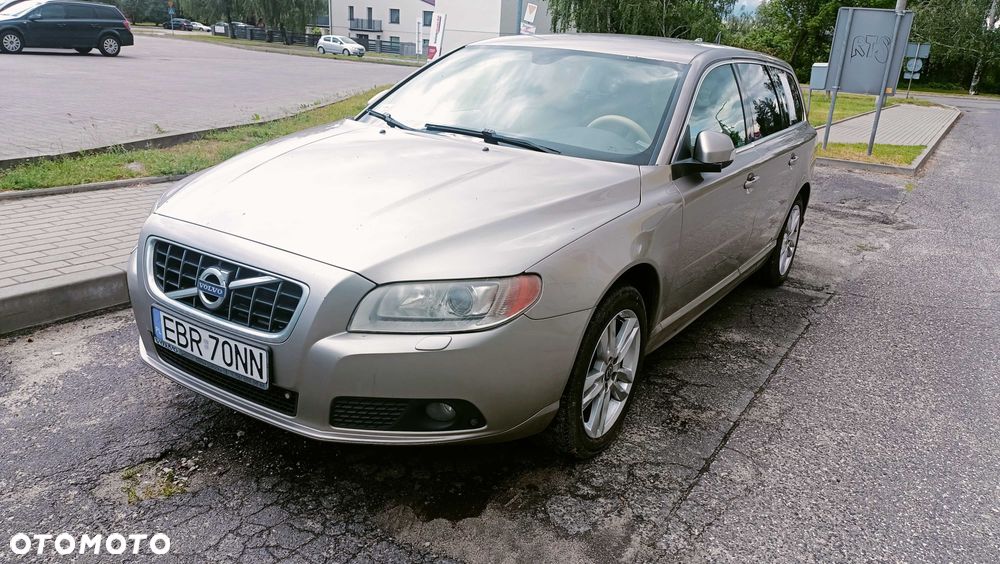 Volvo V70 - 1