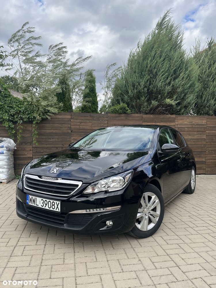 Peugeot 308 - 1