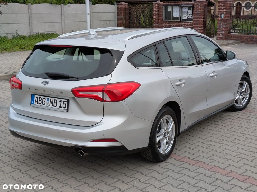Ford Focus 1.5 EcoBlue Start-Stopp-System COOL&CONNECT - 6