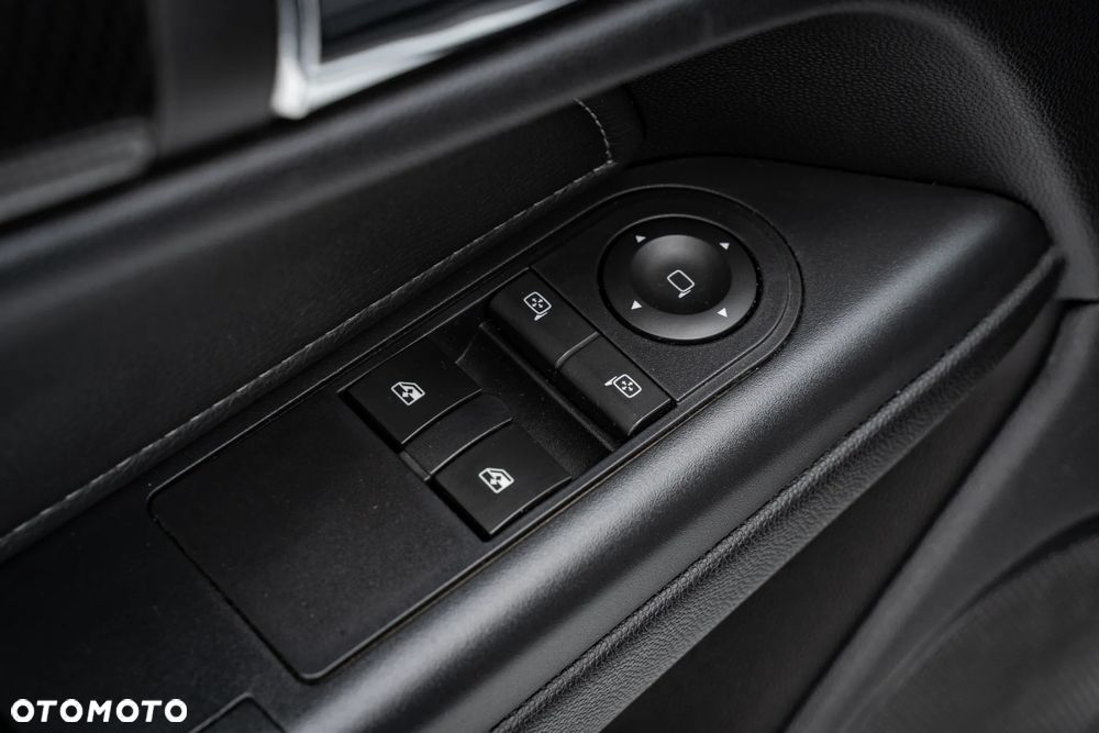 Opel Astra 2.0 T OPC - 17