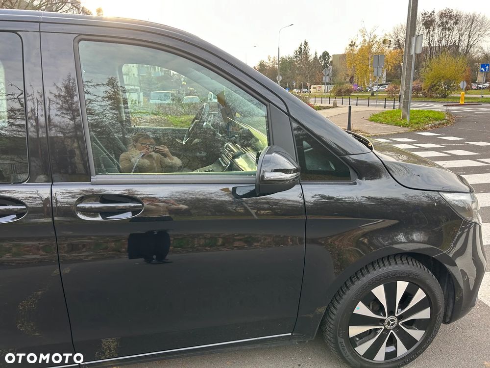 Mercedes-Benz Klasa V 220 d 9G-Tronic - 13