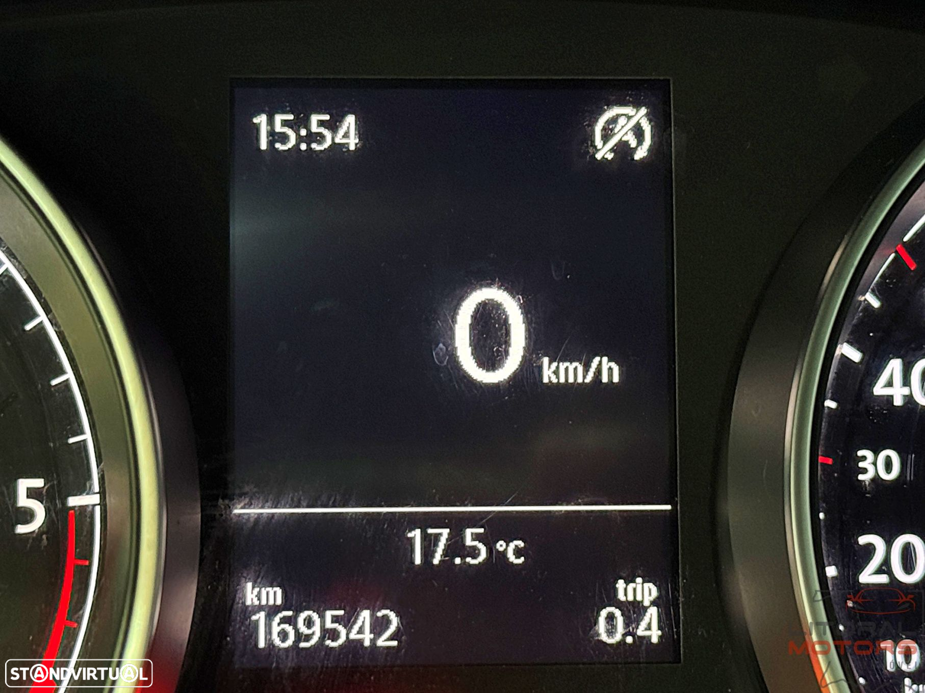 VW Golf Variant 1.6 TDi Confortline - 25