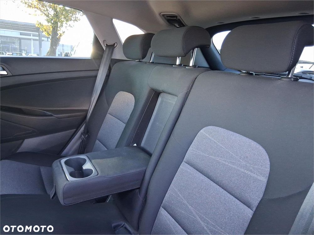 Hyundai Tucson - 16