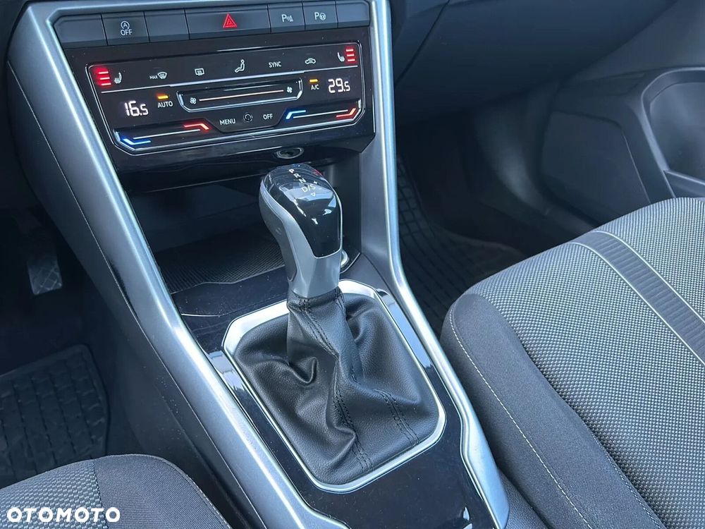 Volkswagen T-Roc 1.5 TSI Life Plus DSG - 25