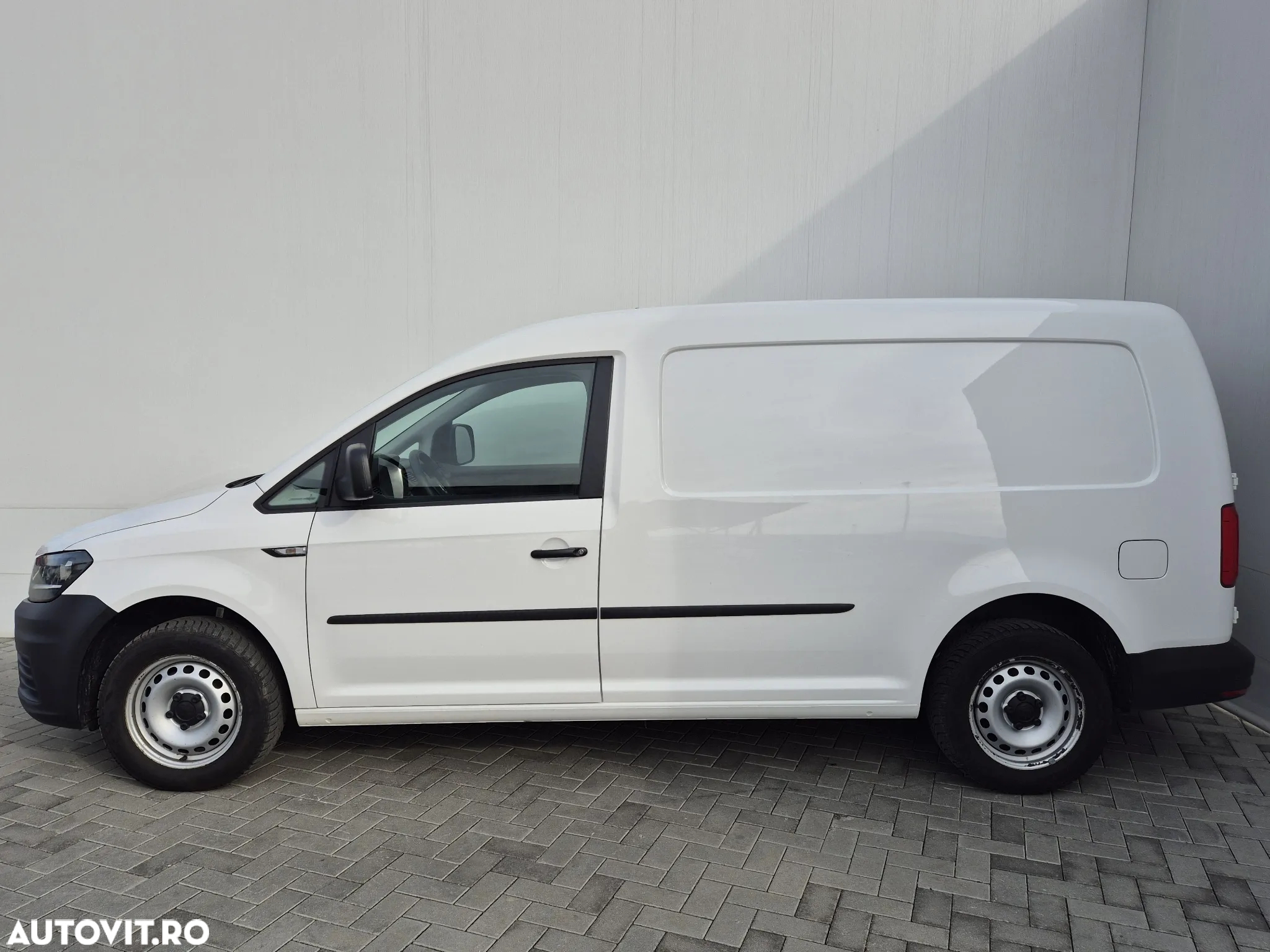 Volkswagen Caddy Maxi 2.0 TDI 75 kW - 2