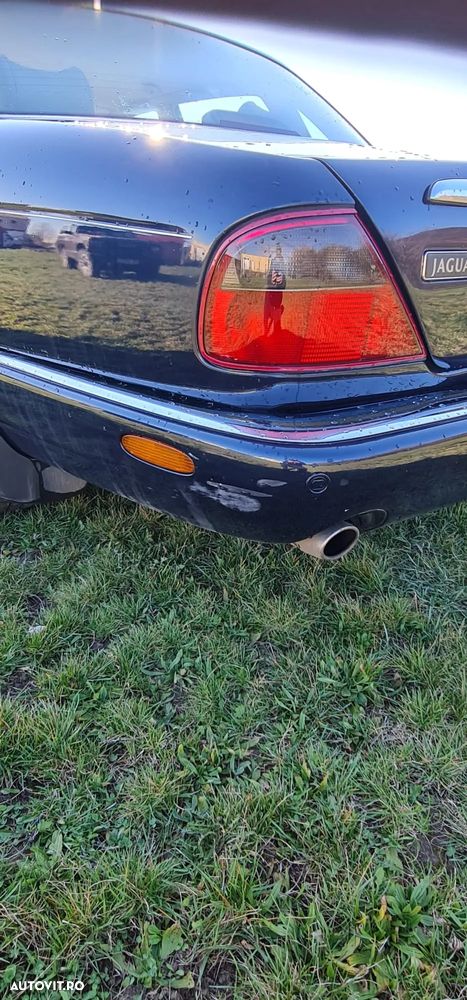 Jaguar XJ XJ6 3.0 Executive - 6