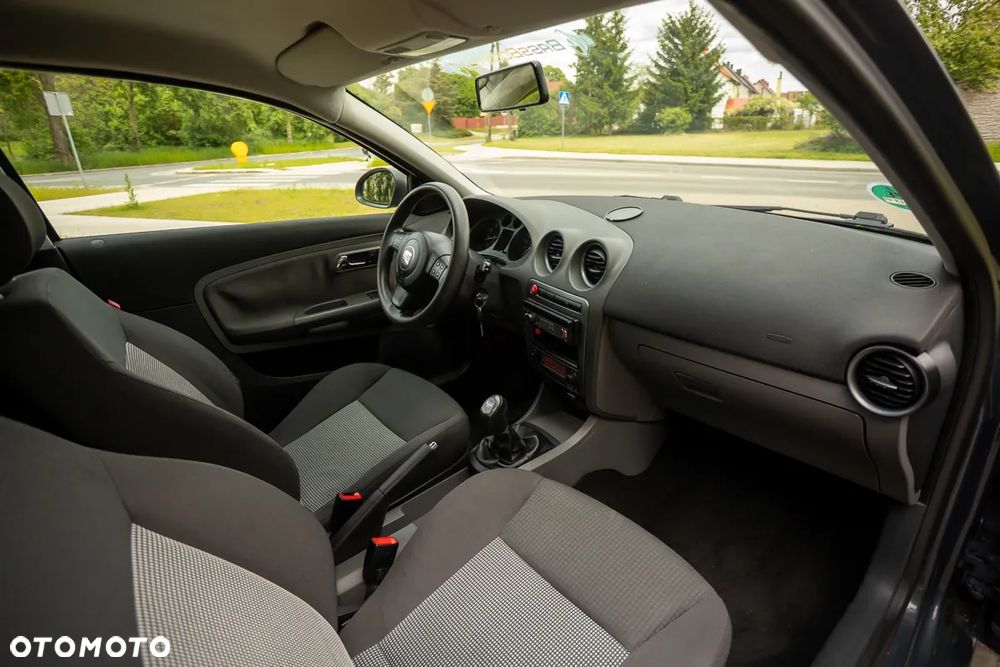 Seat Ibiza 1.4 16V Comfort Edition - 19