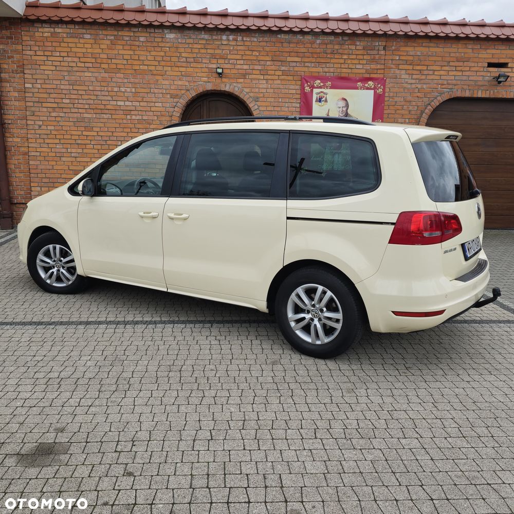 Volkswagen Sharan - 10