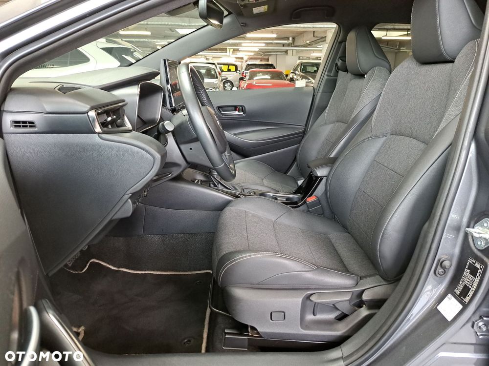 Toyota Corolla 1.8 Hybrid Style - 12