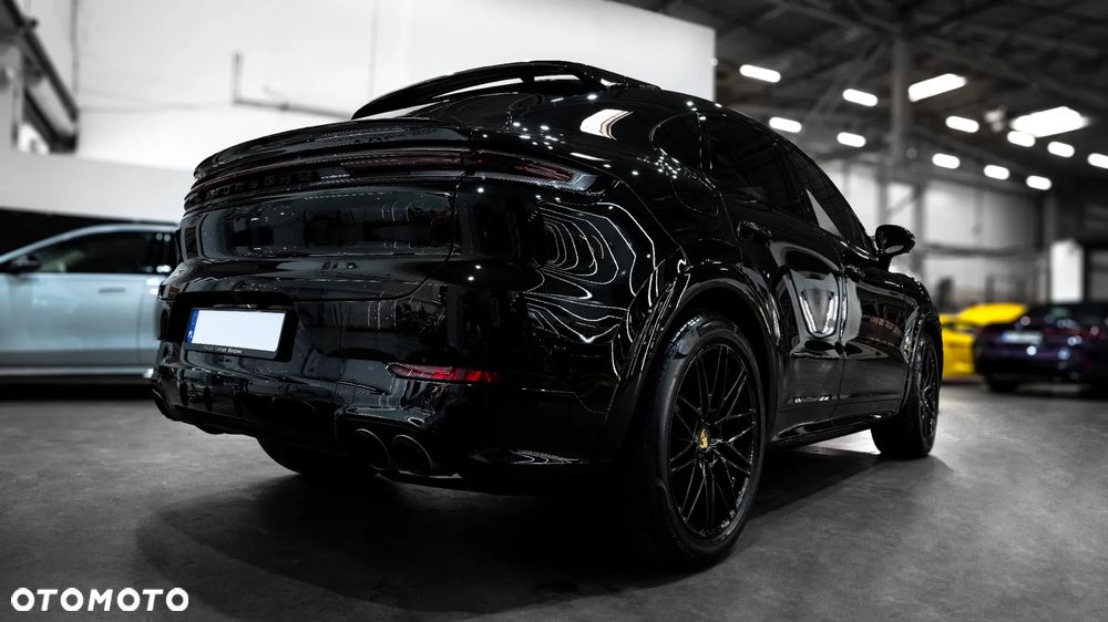Porsche Cayenne - 13