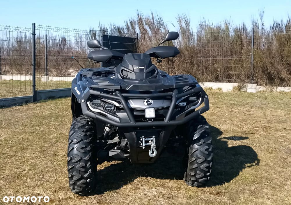 Can-Am Outlander - 8